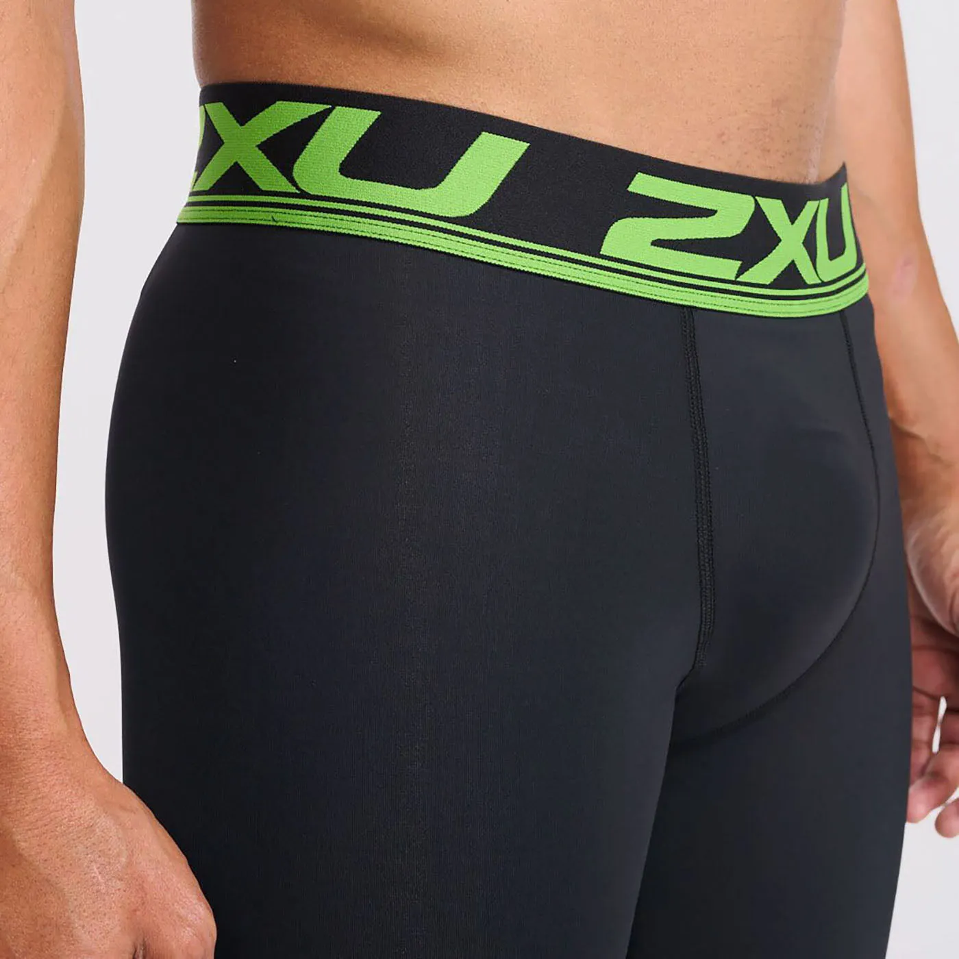 2XU - Power Recovery compression Tights