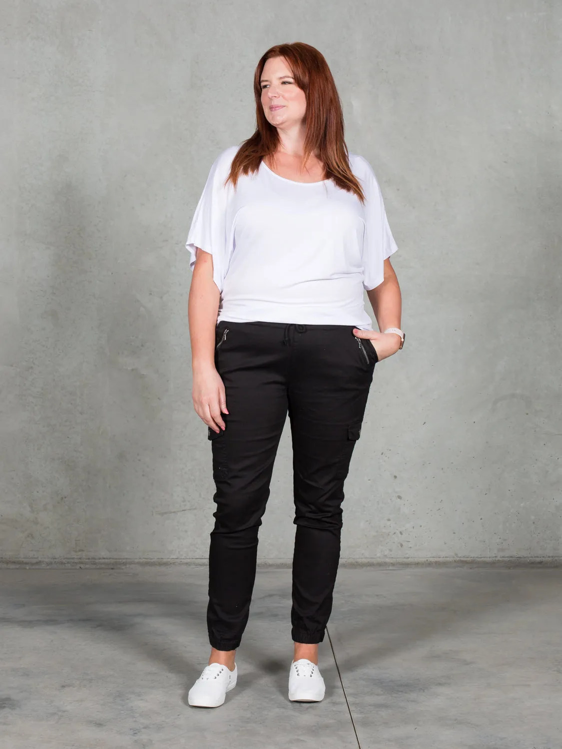 Jenni Joggers Black *LONGER LENGTH*