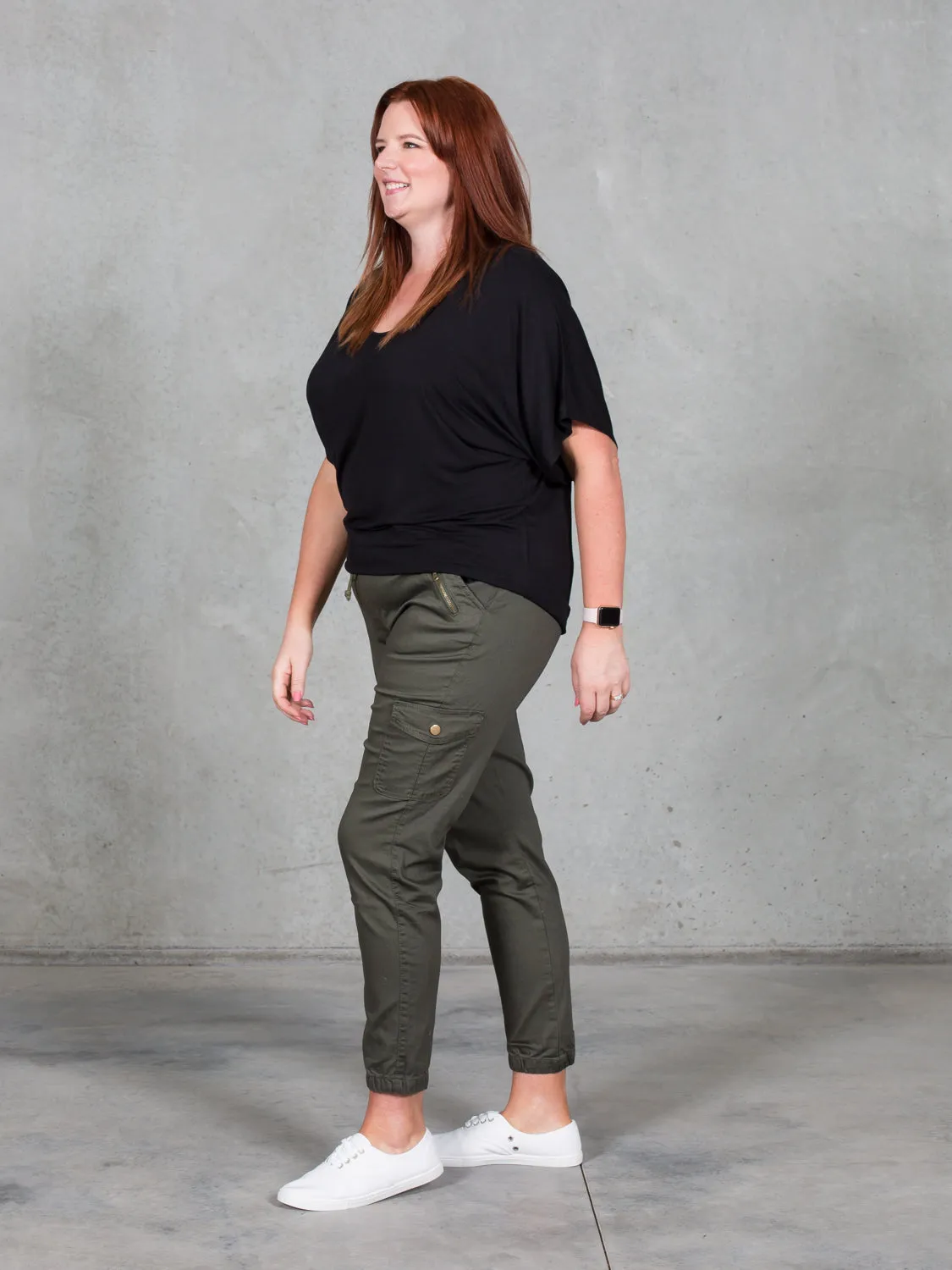 Jenni Joggers Khaki *LONGER LENGTH*