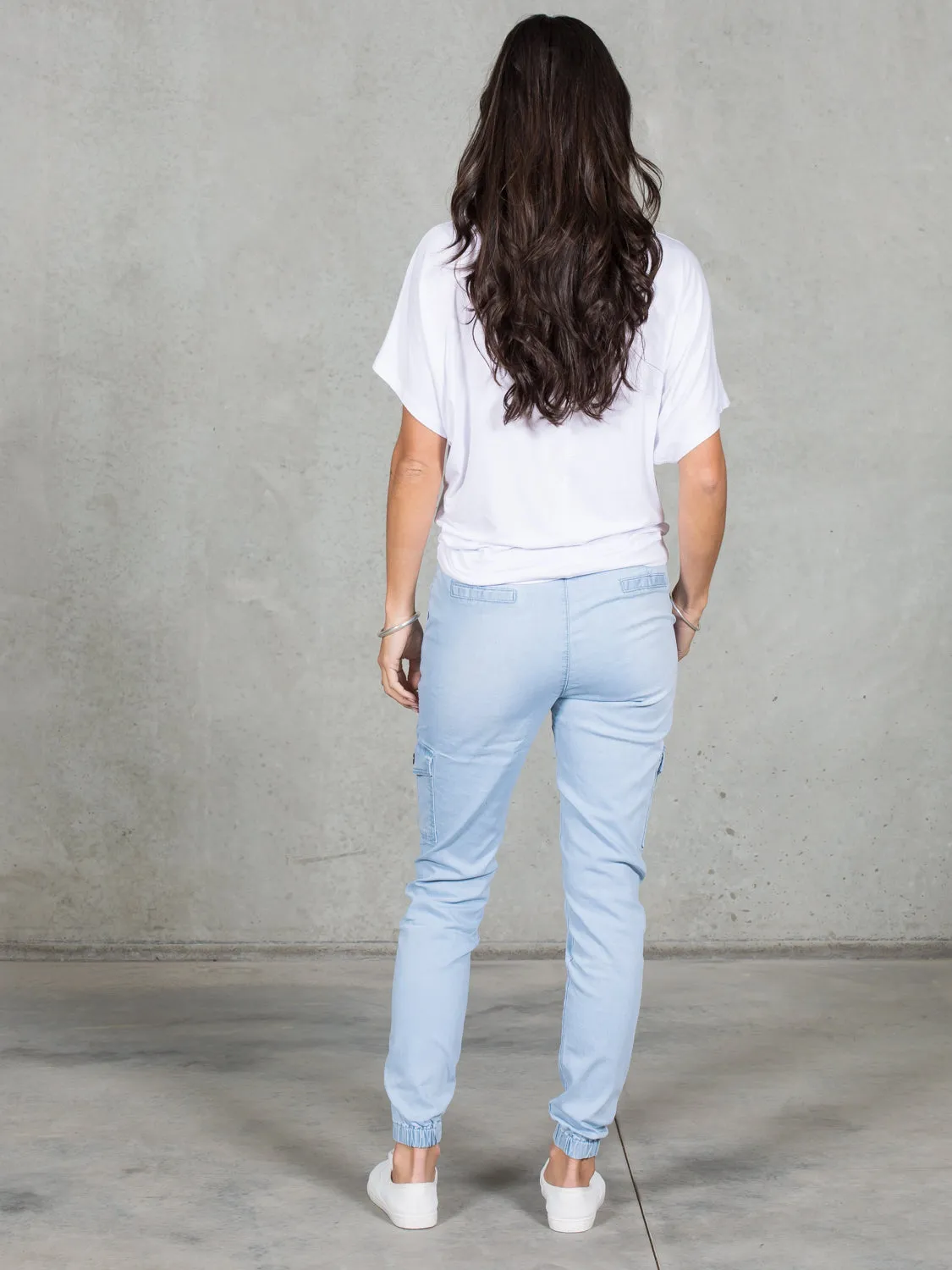 Jenni Joggers Light Blue *LONGER LENGTH*