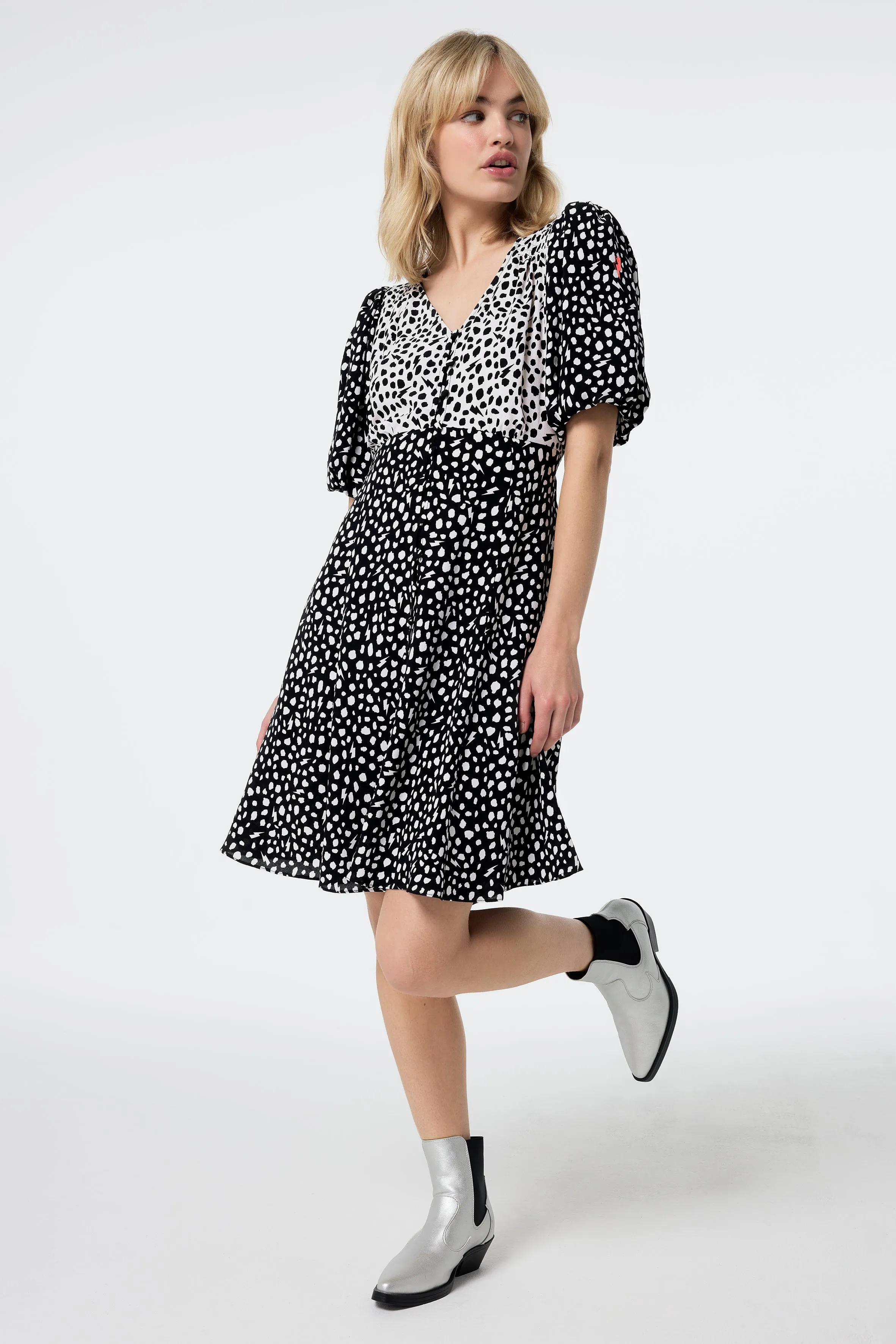 White with Black Mix Cheetah Puff Sleeve Short Tea Dress